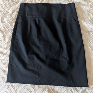Banana Republic 95% Wool Black Pencil Skirt Size 10 Pockets Career Retail: $110